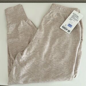 NWT Lululemon still chill jogger